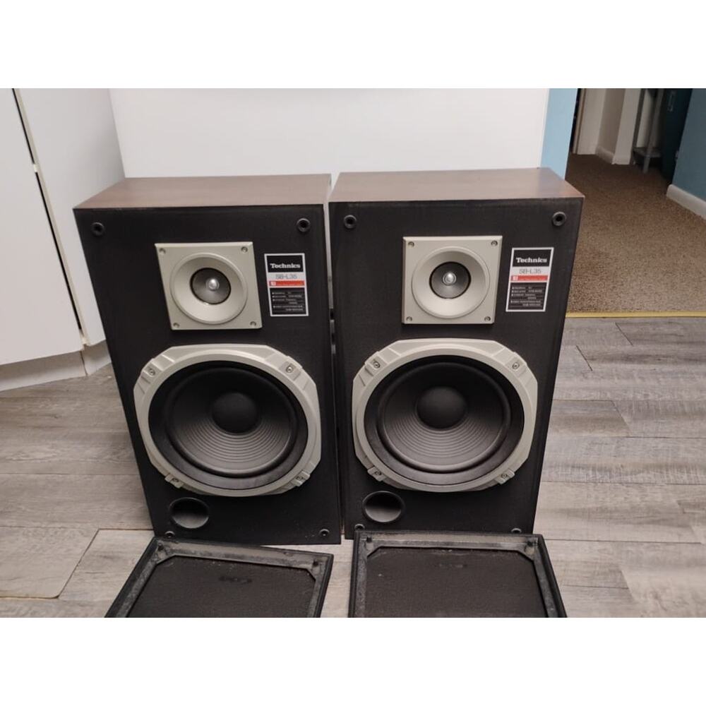 Technics SB-L35 , 2 Way Speaker System, Pair (2 speakers) 92db/W 100W input 4KHZ
